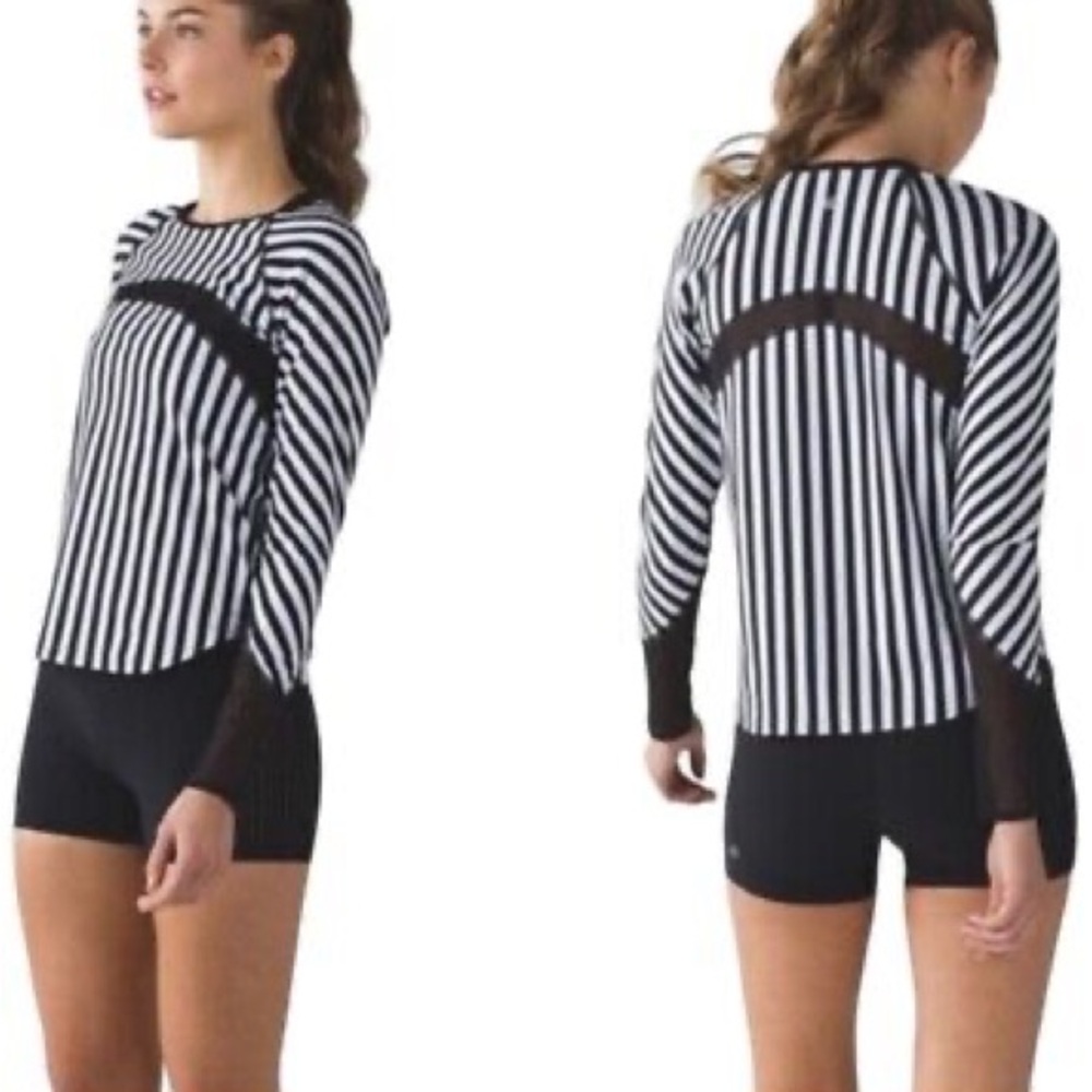 Lululemon Athletica Black and White Striped Top  (B4)